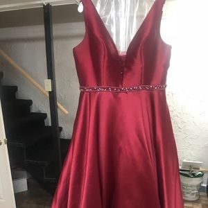 Wine glitterati prom dress